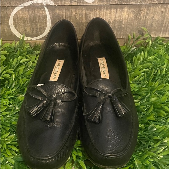 Cole Haan Men’s Classic Black Tassel Loafers main image 5